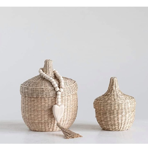 Creative Co-Op wood beads garland with tassel - Picture 2 of 6